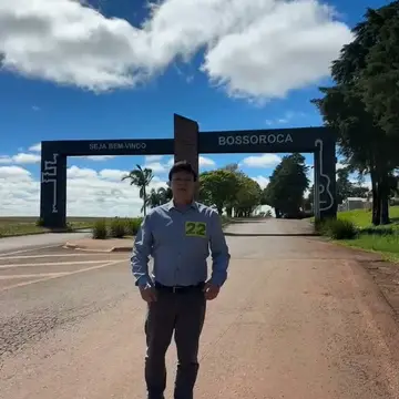 Publicação de Beto Nascimento sobre Flávio Bolsonaro em 19/10/2026