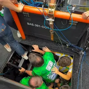 Publicação de Nel sobre Flávio Bolsonaro em 19/10/2026