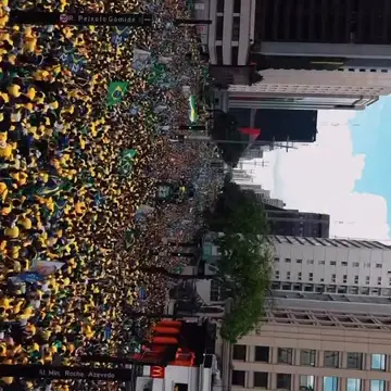 Publicação de Nel sobre Flávio Bolsonaro em 19/10/2026