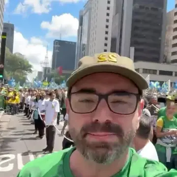 Publicação de Netto Donato sobre Flávio Bolsonaro em 18/10/2026