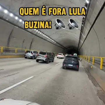 Publicação de Soratto sobre Flávio Bolsonaro em 17/10/2026