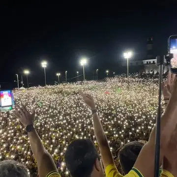 Publicação de Bruno Reis sobre Flávio Bolsonaro em 17/10/2026