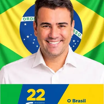 Publicação de Neto sobre Flávio Bolsonaro em 17/10/2026