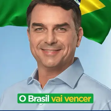 Publicação de Alirio Mistura sobre Flávio Bolsonaro em 19/10/2026