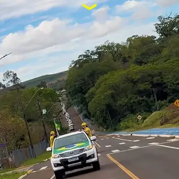 Publicação de Gabriel Cadini sobre Flávio Bolsonaro em 18/10/2026