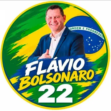 Publicação de Massocco sobre Flávio Bolsonaro em 17/10/2026