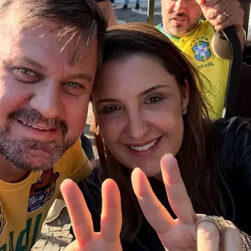 Publicação de Paulo Trabalho sobre Flávio Bolsonaro em 20/10/2026
