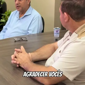 Publicação de Laerton Weber sobre Flávio Bolsonaro em 08/10/2026