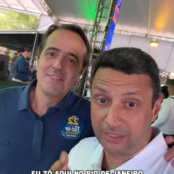 Publicação de Léo Pelanca sobre Flávio Bolsonaro em 09/10/2026