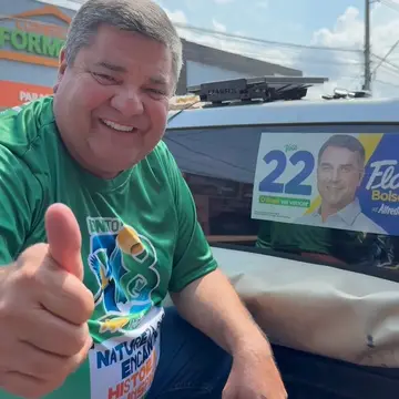 Publicação de Josmail Rodrigues sobre Flávio Bolsonaro em 12/10/2026