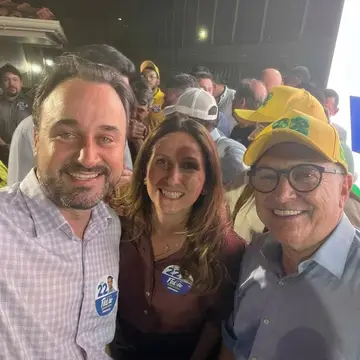 Publicação de Dr. Mariano sobre Flávio Bolsonaro em 14/10/2026
