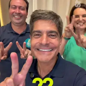 Publicação de Sheila Lemos sobre Flávio Bolsonaro em 14/10/2026