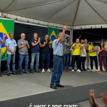 Publicação de Aleomar Rezende sobre Flávio Bolsonaro em 14/10/2026
