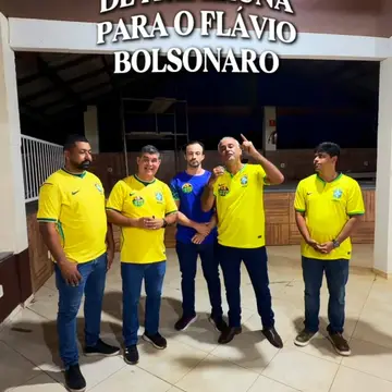 Publicação de Nel sobre Flávio Bolsonaro em 15/10/2026