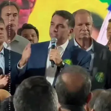 Publicação de Coronel Fabio Candido sobre Flávio Bolsonaro em 15/10/2026