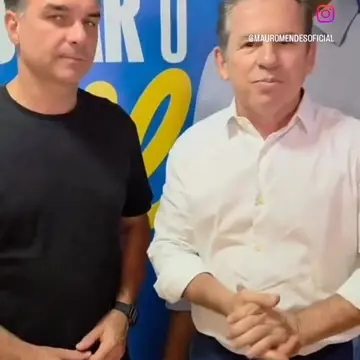 Publicação de Jamis Silva sobre Flávio Bolsonaro em 15/10/2026