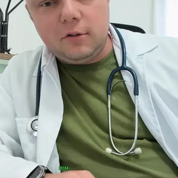 Publicação de Dr Caio sobre Flávio Bolsonaro em 15/10/2026
