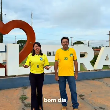 Publicação de Wivviane Duarte sobre Flávio Bolsonaro em 16/10/2026