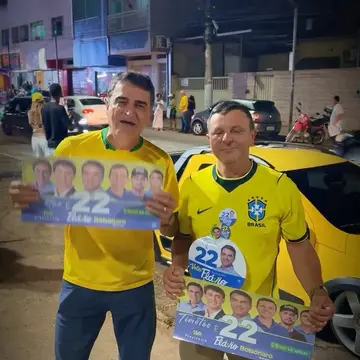 Publicação de Capitão Vitor sobre Flávio Bolsonaro em 16/10/2026