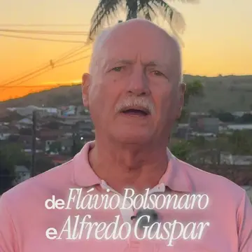 Publicação de Manoel Tenório sobre Flávio Bolsonaro em 17/10/2026