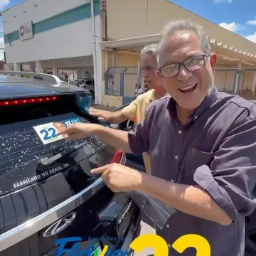 Publicação de Odair Silva sobre Flávio Bolsonaro em 17/10/2026