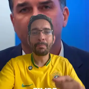 Publicação de Filipe Carielo sobre Flávio Bolsonaro em 17/10/2026