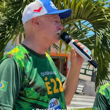 Publicação de Manoel Tenório sobre Flávio Bolsonaro em 17/10/2026