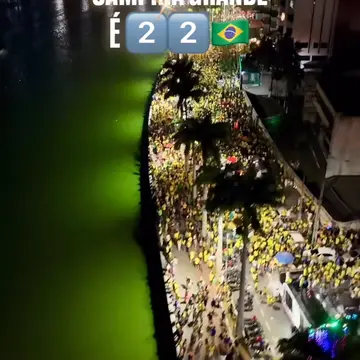 Publicação de Bruno Cunha Lima sobre Flávio Bolsonaro em 18/10/2026