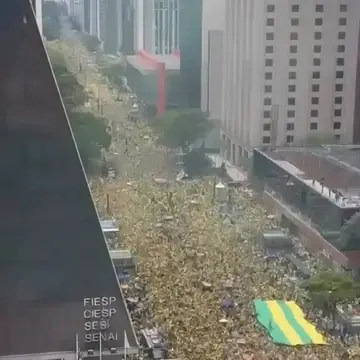 Publicação de Furlani sobre Flávio Bolsonaro em 18/10/2026