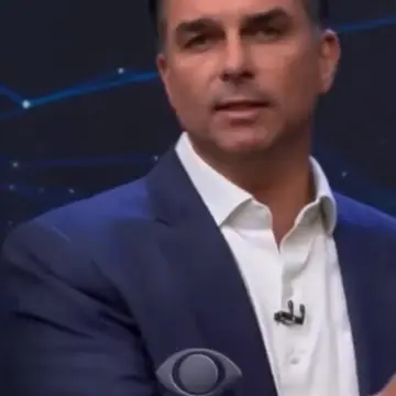 Publicação de Furlani sobre Flávio Bolsonaro em 19/10/2026