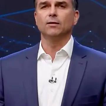 Publicação de Coronel Fabio Candido sobre Flávio Bolsonaro em 19/10/2026