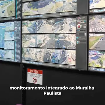 Publicação de Alexandre Ferreira sobre Flávio Bolsonaro em 19/10/2026