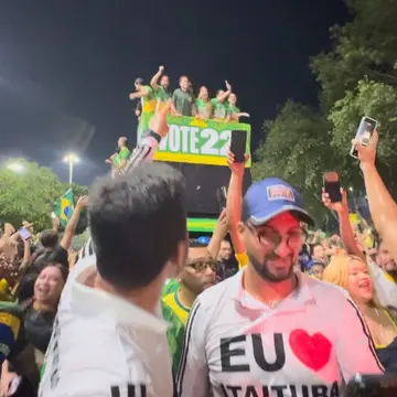 Publicação de Delegado Fonseca sobre Flávio Bolsonaro em 19/10/2026