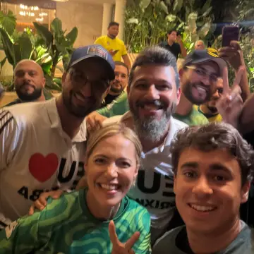 Publicação de Delegado Fonseca sobre Flávio Bolsonaro em 20/10/2026