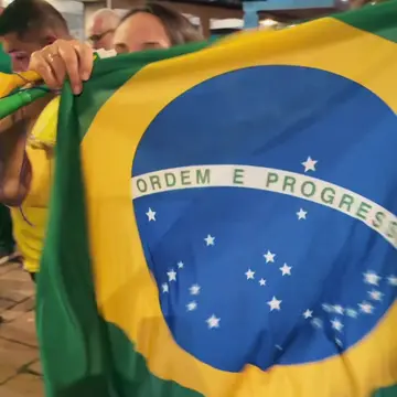 Publicação de Coronel Fabio Candido sobre Flávio Bolsonaro em 12/10/2026