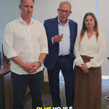 Publicação de Odair Silva sobre Flávio Bolsonaro em 14/10/2026