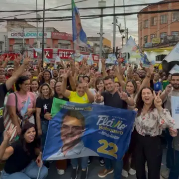 Publicação de Netinho Reis sobre Flávio Bolsonaro em 16/10/2026