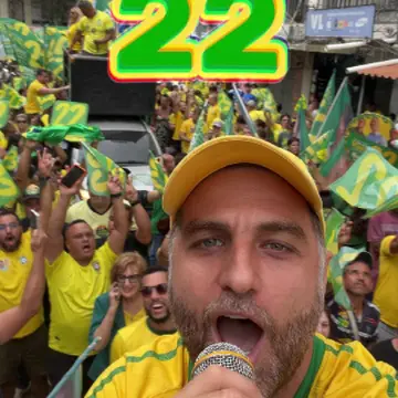 Publicação de Wladimir Garotinho sobre Flávio Bolsonaro em 17/10/2026