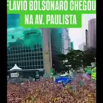 Publicação de Marcio Correa sobre Flávio Bolsonaro em 19/10/2026